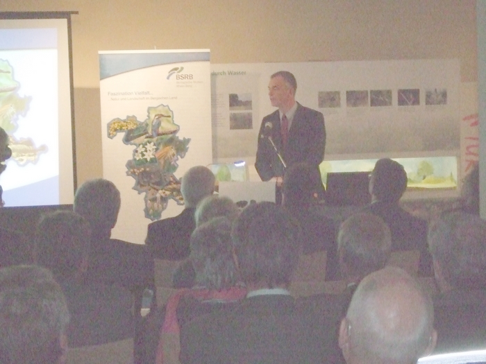 Laudatio auf Biostationen vom Umweltminister