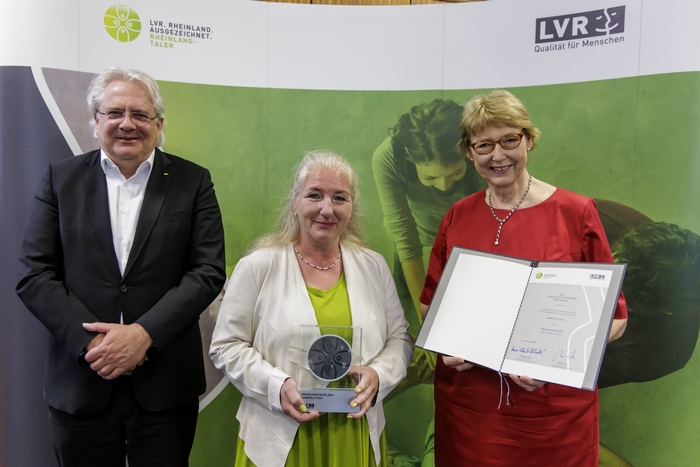 Dr. Ralph Elster (Bürgermeister Stadt Köln), Gabriele Falk (BUND), Karin Schmitt-Promny (stellv. Vors. der Landschaftsversammlung Rheinland